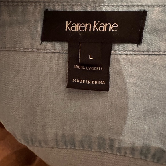 Karen Kane Chambray Shirtdress - Picture 4 of 6
